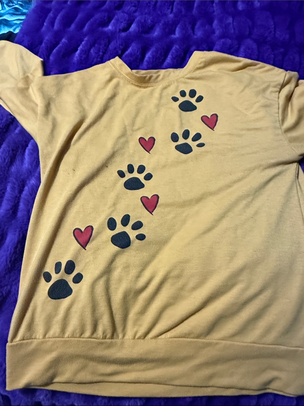 Source Unknown Mustard Yellow Long Sleeve Tee with Paw Prints and Hearts